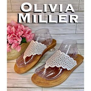 Olivia Miller White Hooded Rhinestone Slip On Sandals S:9